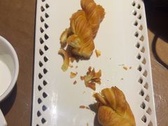 -东口码头·烧鸽子·鱼头泡饼·地方菜(金鹰悦城店)
