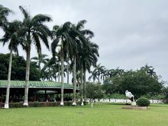 -侯臣咖啡文化村