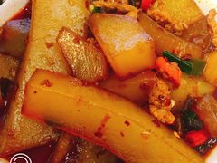 -舌尖尖传统小吃(万达店)