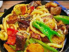 -撒拉人家.酸菜牦牛肉火锅