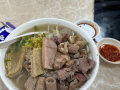 牛丸牛杂汤-华威达牛庄(黄埔大道西店)