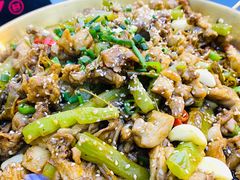 烧椒牛蛙牛蛙鸡-蛙老爹·蜀香美蛙鱼头(王家湾店)