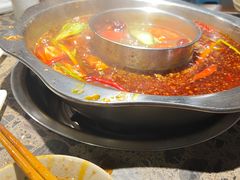 -六公里老火锅(总店)