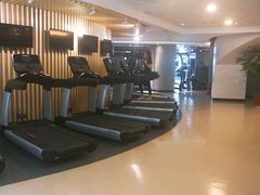 -懒人Club运动健身·运动康复·私教(三迪中心店)