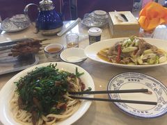 -马尔龙新疆饭店·清真(瑞景店)