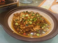 -艳阳天酒店(五里新村店)