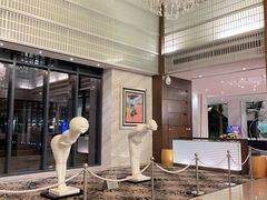 -上海虹桥西郊假日酒店