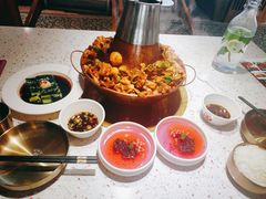 -老佛爷铜炉蛙锅(挂绿店)