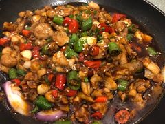 香辣牛蛙锅-东苑匠厨