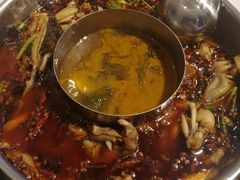 -蛙两只美蛙鱼头火锅(恒茂店)