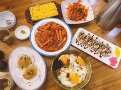 -青瓦餐厅·生鱼片·韩园烤肉(西塔店)