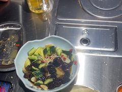 -马路牙子烧烤音乐酒馆(望京店)