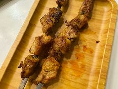 羊肉串-乡村馕坑肉·烧烤·新疆菜·本地人更爱吃(阿勒泰首店)