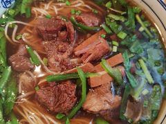 -镇南锅盖面馆(解放路店)