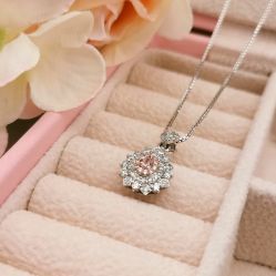 -威德钻石-克拉钻大本营(南京东路店)