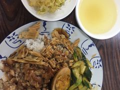 -花溪黄牛肉粉·金牌卤肉饭