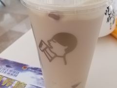 -喜茶(上海北外滩来福士店)