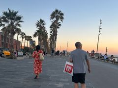 -小巴塞罗那海滩
