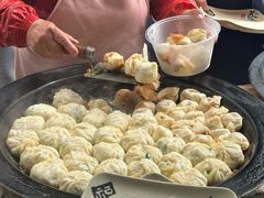 -依云煎包店