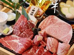 -铭牛烧肉·和牛海鲜自助(高新月牙湖店)