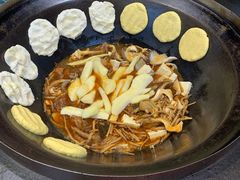 -缘福乡村铁锅炖民宿(八达岭店)