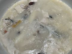 -忆江南·临江鱼馆