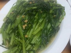 -乌文新澄海卤鹅店