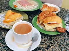 午餐肉通粉-新鸿发咖啡美食