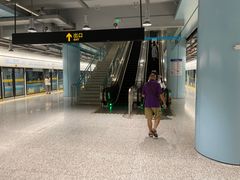 -蓝天路(地铁站)