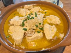 -头上红煨盐鸡·非遗院子餐厅