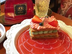 -秘密旅行Bonjour(黑金冠 江南西店)
