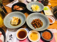 -草家酱蟹炭火烤肉店(珲春南路一店)