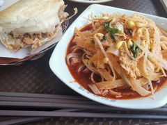 擀面皮肉夹馍-焦记老潼关肉夹馍(东五路店)