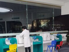 -荣视医眼镜(老车站店)