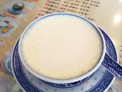 招牌双皮奶任意配-广信牛奶甜品世家(台东店)