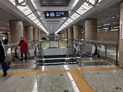 -奥体中心(地铁站)