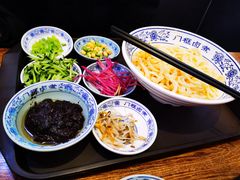 -门框胡同百年卤煮(新街口店)