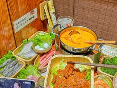 -独食火锅·半米屋台(直营总店)