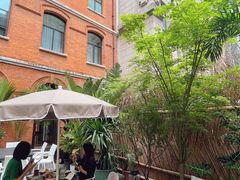 -潮一不贰·法式甜品·生日蛋糕·西式简餐(外滩店)