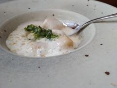土豆团子配洋葱奶油-BOR Eatery(安福路店)