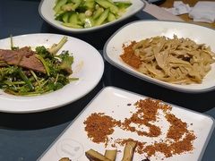 -莉莉家的音乐花园餐吧(航空路店)