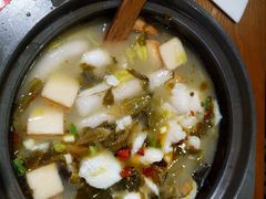 -周鱼小馆石锅酸菜鱼(活力汇店)