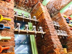 大堂-Lozhki-ploshki