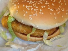 咔滋脆鸡腿堡中可乐两件套餐-麦当劳(天塔道店)