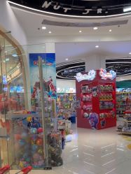 -卡通派潮品玩具折扣仓(青岛新城吾悦广场店)