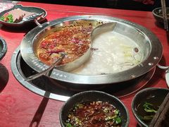 -谭鸭血老火锅·匠心(环球港旗舰店)