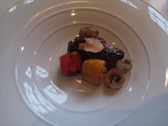 一口牛-三号黄浦会Canton Table