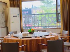 -粤盛海鲜平价店(洛溪食街店)