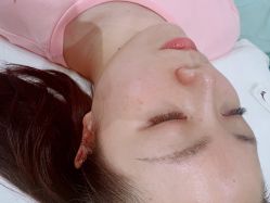 -睫毛弯弯美睫