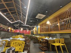大堂-九记路边鸡(穗盐路店)